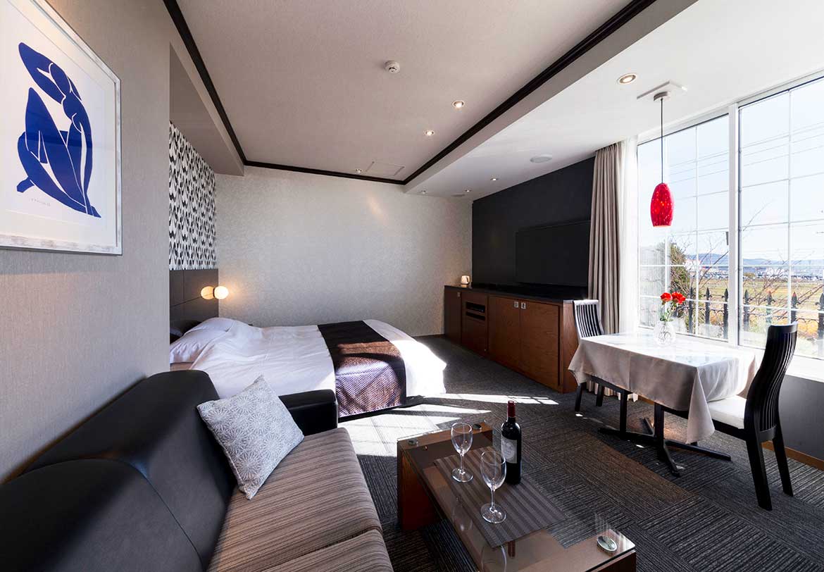 Room 208