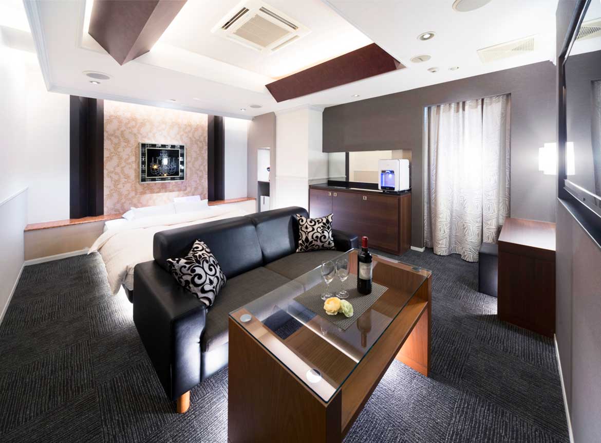 Room503