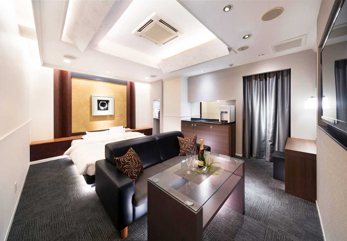 Room603